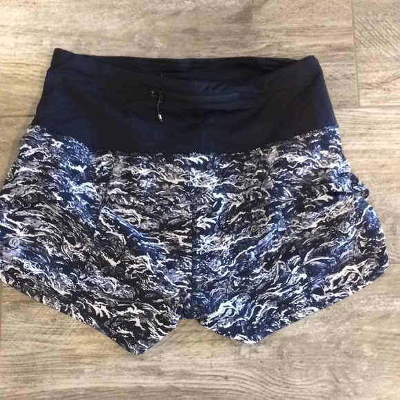 lululemon athletica Pants - Lululemon High Waisted Speed Shorts